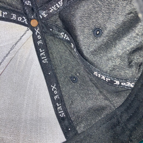 Star Box snap back cap floral Polyurethane nwot - Picture 4 of 7